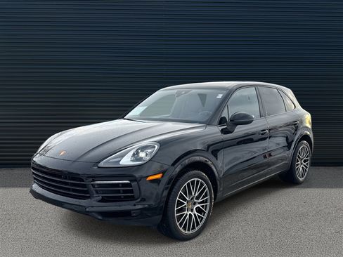 Used 2022 Porsche Cayenne Platinum Edition image 1