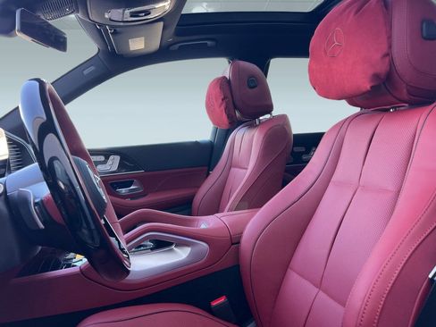 New 2026 Mercedes-Benz GLS 580 4MATIC image 18