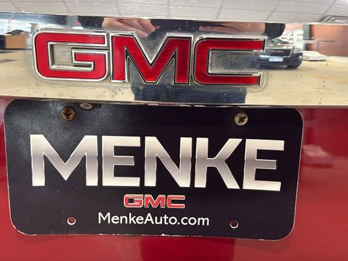 Used 2015 GMC Terrain SLT w/ Safety Package AWD/4WD image 9