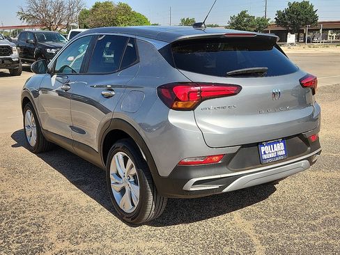 Used 2025 Buick Encore GX Preferred FWD image 2