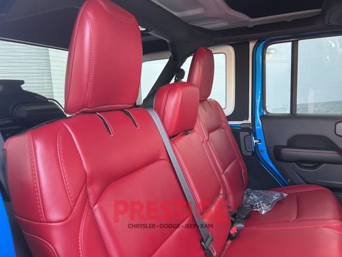 Used 2024 Jeep Wrangler Unlimited Rubicon 392 image 24