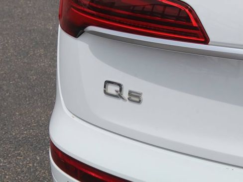 Used 2023 Audi Q5 2.0T Premium Plus w/ Premium Plus Package AWD/4WD image 5
