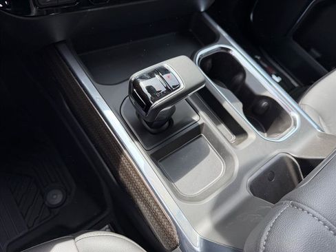 New 2026 Chevrolet Silverado 1500 LT Trail Boss w/ LT Trail Boss Premium Package AWD/4WD image 12