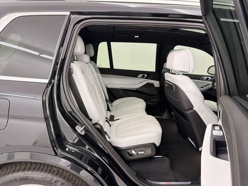 Certified 2024 BMW X7 xDrive40i AWD/4WD image 28