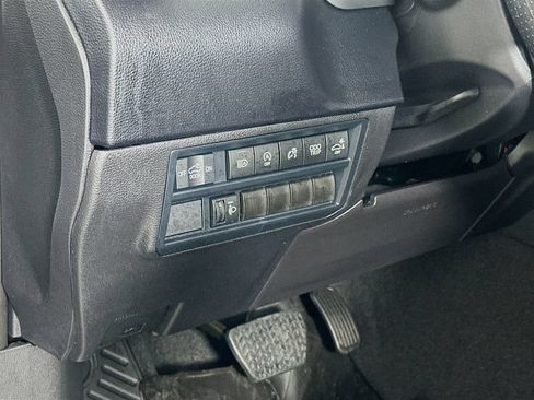Certified 2026 Toyota Tundra SR5 w/ SR5 Convenience Package AWD/4WD image 10