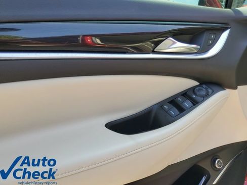 Used 2024 Buick Enclave Essence w/ Technology Package FWD image 21