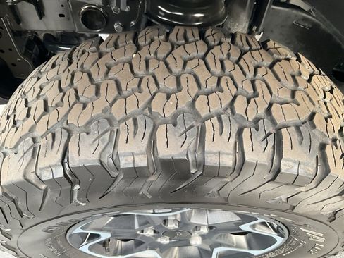 Used 2023 Jeep Wrangler Unlimited Rubicon 4xe image 24