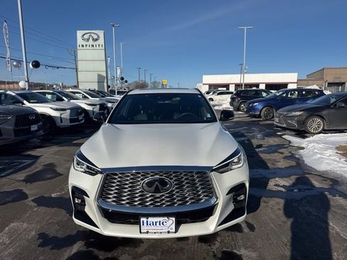 Certified 2025 INFINITI QX55 Luxe w/ Cargo Package image 2