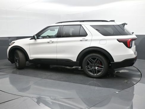 New 2025 Ford Explorer ST w/ Sun And Sound Package image 3