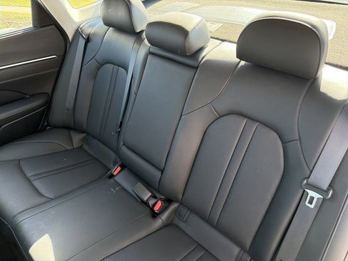 Used 2024 Hyundai Sonata Limited FWD image 19