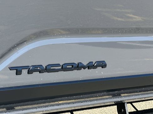 New 2026 Toyota Tacoma TRD Off-Road AWD/4WD image 14
