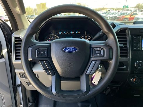 Used 2018 Ford F150 XLT image 13