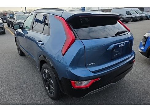 Used 2024 Kia Niro Wind w/ Wind Preserve Package image 4