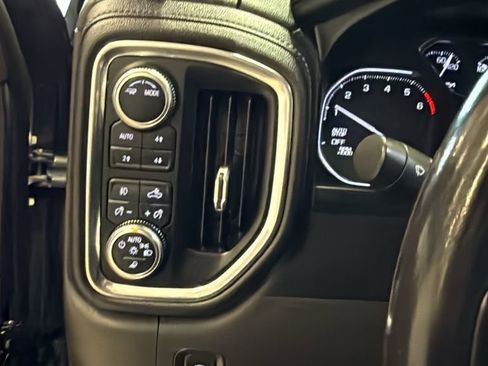 Used 2021 GMC Sierra 1500 SLT w/ SLT Premium Package image 32