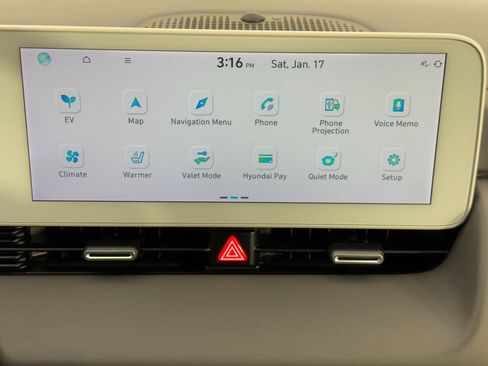 Used 2024 Hyundai Ioniq 5 SEL image 24