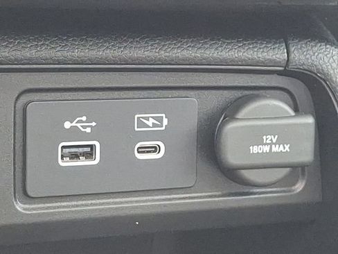Certified 2023 Honda Pilot Elite image 21
