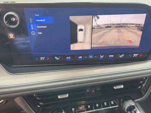 Used 2026 Chevrolet Tahoe LT w/ Comfort Package RWD image 17