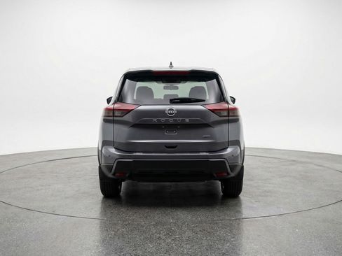 Used 2025 Nissan Rogue SV AWD/4WD image 6