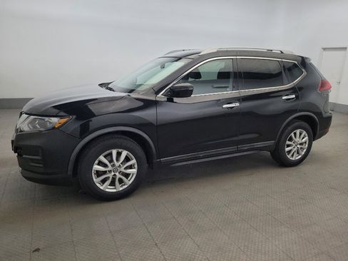 Used 2018 Nissan Rogue SV AWD/4WD image 2