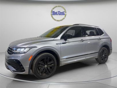 Used 2022 Volkswagen Tiguan SE R-Line