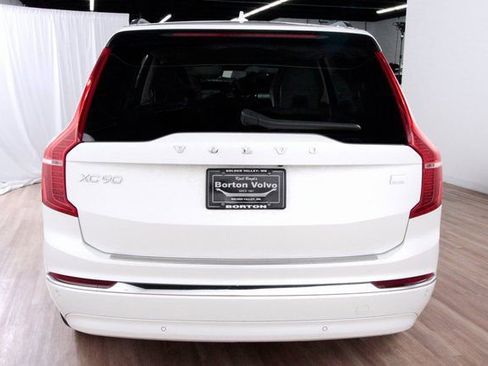Used 2023 Volvo XC90 T8 Plus w/ Protection Package Premier image 4