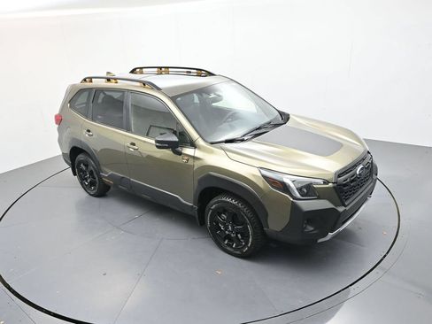 Used 2023 Subaru Forester Wilderness w/ Wilderness Package AWD/4WD image 19