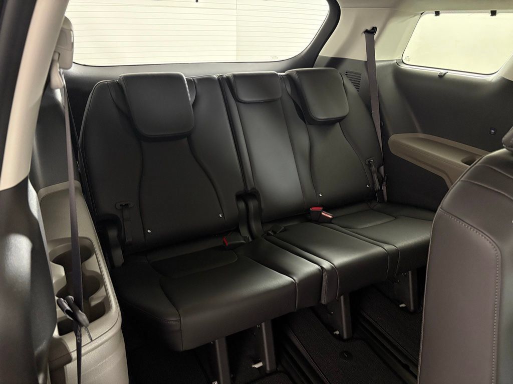 New 2026 Kia Carnival EX FWD image 43