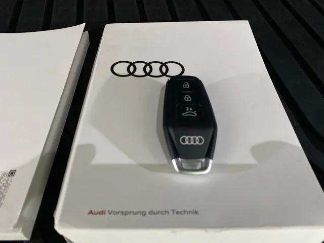 Used 2025 Audi Q5 Premium Plus w/ Premium Plus AWD/4WD image 95