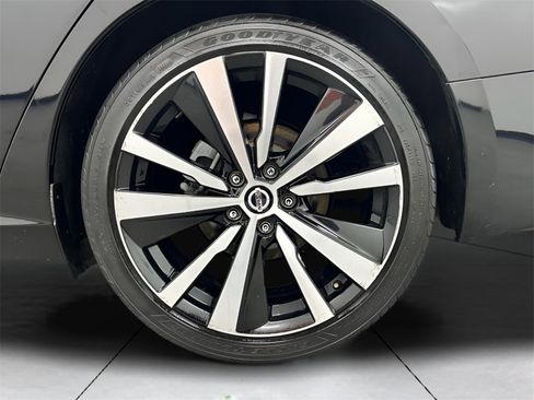 Used 2021 Nissan Altima 2.5 SR image 21