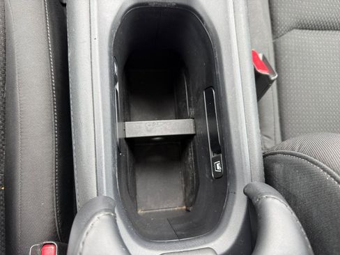 Used 2020 Honda HR-V EX image 28