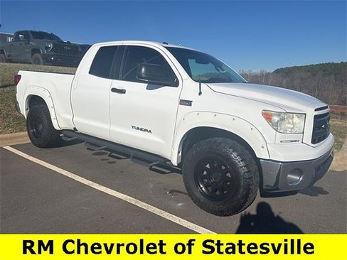 Used 2012 Toyota Tundra 4x4 Double Cab w/ SR5 Pkg image 1