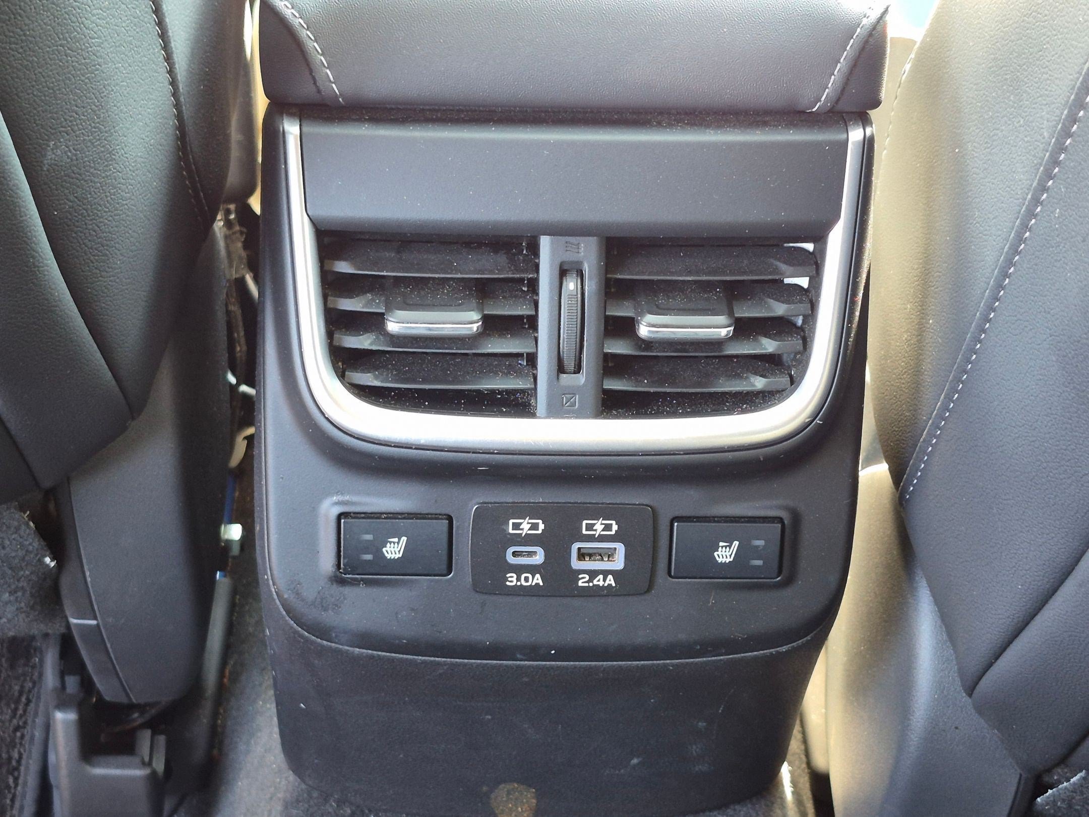 Used 2023 Subaru Outback Limited AWD/4WD image 32