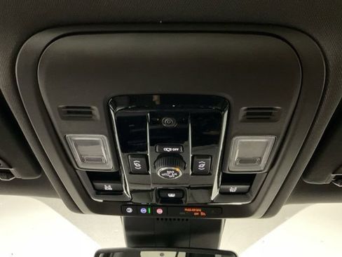 New 2026 Chevrolet Tahoe Z71 w/ Comfort Package AWD/4WD image 20