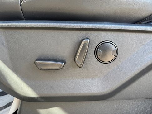 Used 2025 Ford Expedition Platinum w/ Stealth Appearance Package image 25