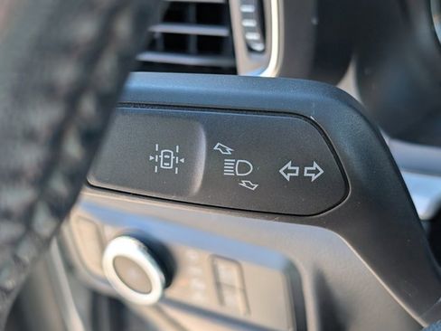 Used 2024 Ford Explorer XLT w/ Equipment Group 202A image 26