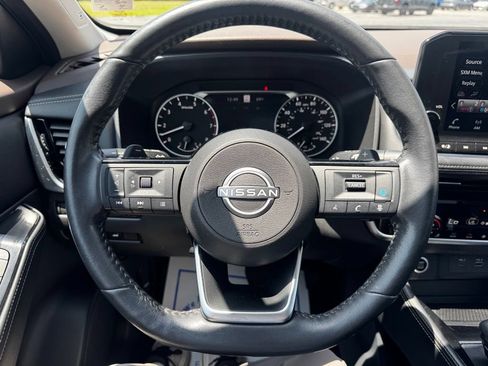 Certified 2023 Nissan Rogue SL w/ SL Premium Package FWD image 16