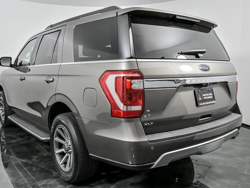 Used 2019 Ford Expedition XLT w/ Equipment Group 202A image 9