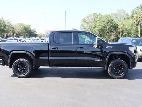 Used 2021 GMC Sierra 1500 AT4 w/ AT4 Premium Package AWD/4WD image 10