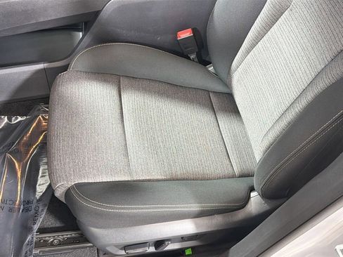 Used 2023 Nissan Rogue SV AWD/4WD image 21