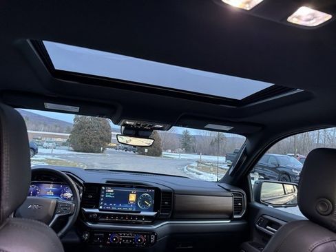 Used 2025 Chevrolet Silverado 1500 High Country w/ Midnight Edition image 59