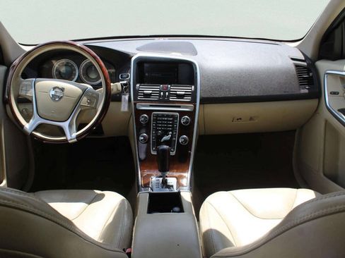 Used 2012 Volvo XC60 T6 AWD/4WD image 8
