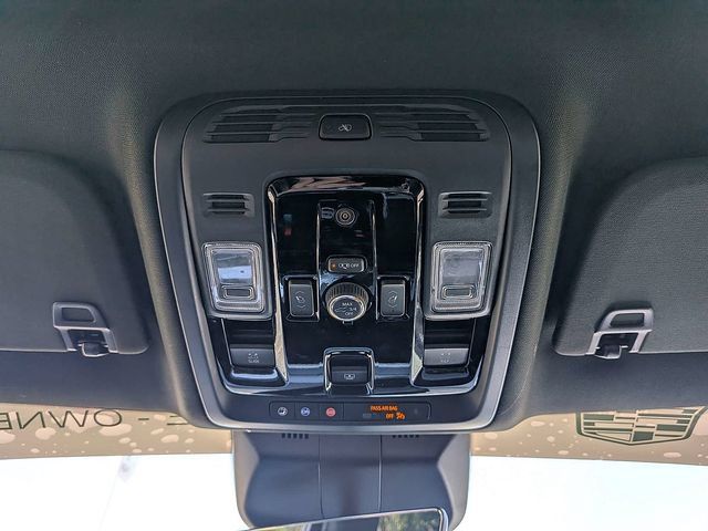 Certified 2025 Cadillac Escalade Premium Luxury AWD/4WD image 27