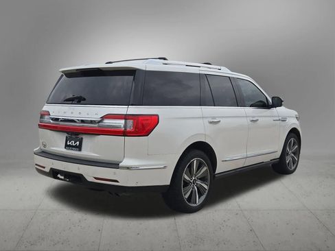 Used 2019 Lincoln Navigator Reserve AWD/4WD image 6