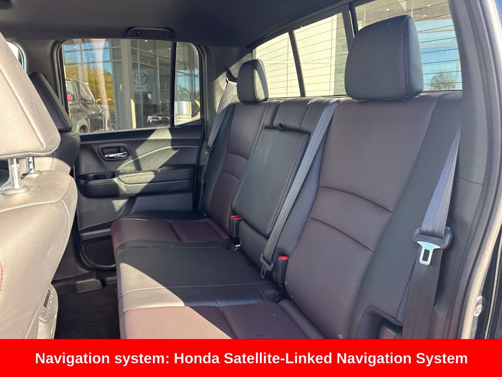 Used 2025 Honda Ridgeline Black Edition image 14