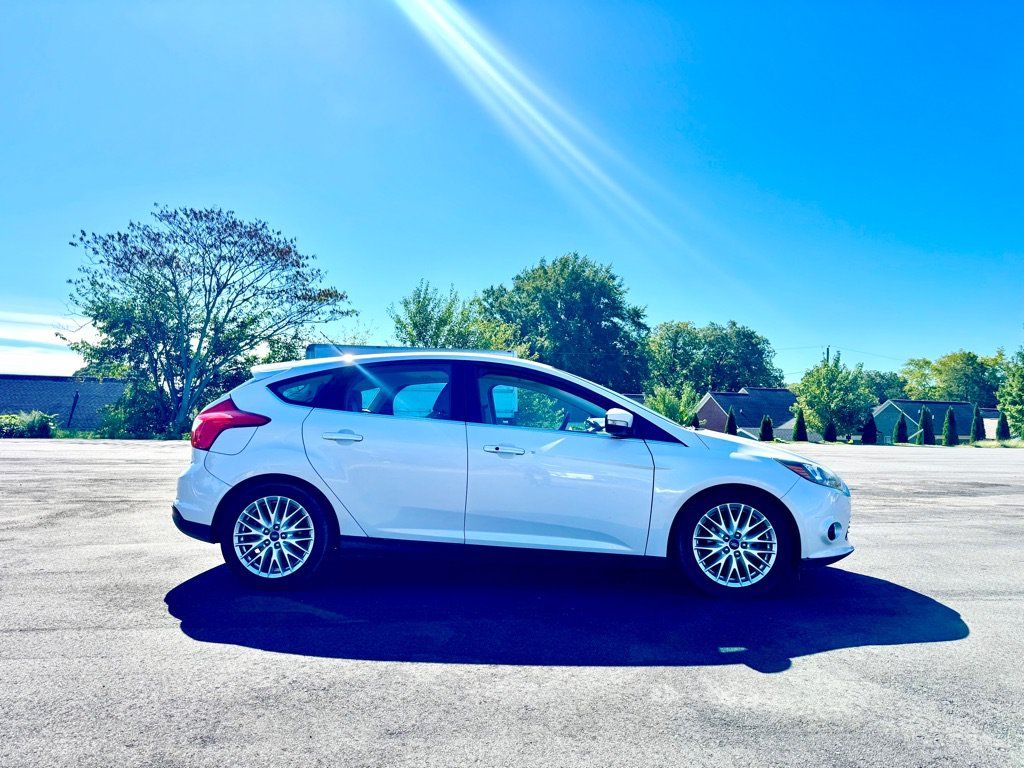 Used 2014 Ford Focus Titanium FWD image 5