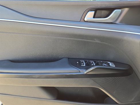 Used 2022 Kia K5 GT-Line image 15