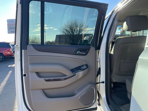 Used 2015 GMC Yukon XL SLT image 15