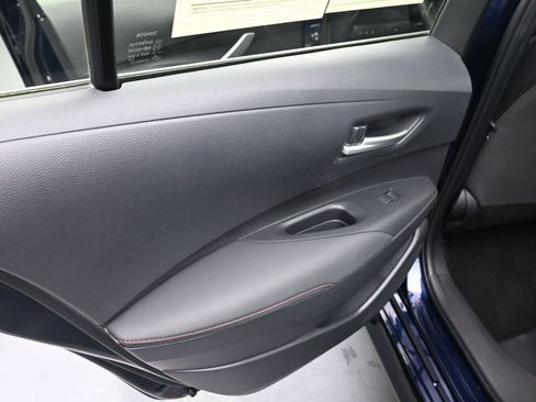Used 2025 Toyota Corolla SE image 22