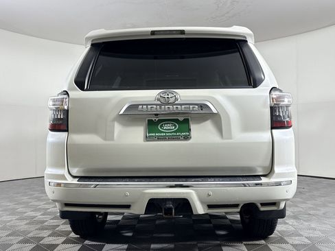 Used 2016 Toyota 4Runner Limited image 9