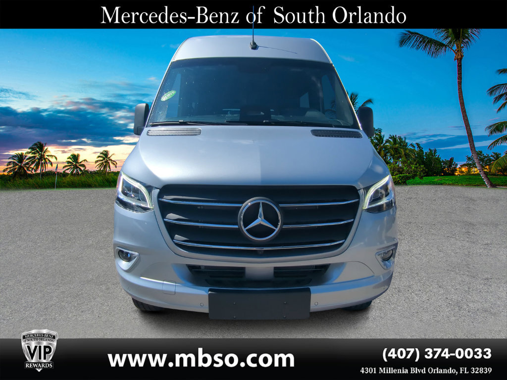 Used 2025 Mercedes-Benz Sprinter 2500 image 20